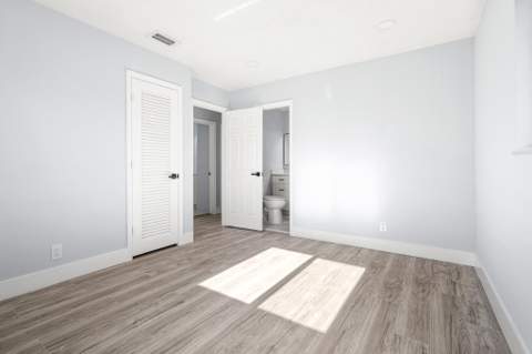2923 NW 48th Street, Fort Lauderdale FL - photo 20 of 27