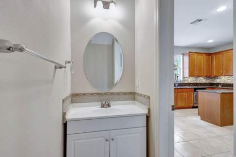 575 Dakota Drive, Jupiter FL - photo 9 of 63