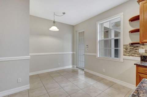 575 Dakota Drive, Jupiter FL - photo 11 of 63
