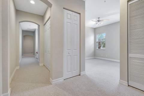 575 Dakota Drive, Jupiter FL - photo 18 of 63