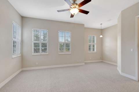 575 Dakota Drive, Jupiter FL - photo 19 of 63