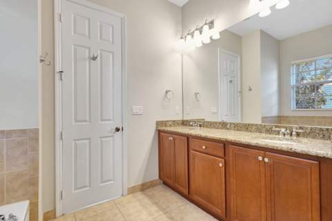 575 Dakota Drive, Jupiter FL - photo 22 of 63
