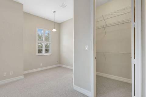 575 Dakota Drive, Jupiter FL - photo 23 of 63