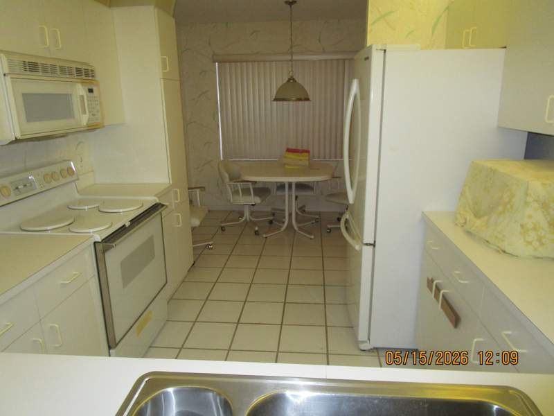 2 bedroom Condominium at 10217 NW 24th Place #203, Sunrise Lakes 194 Condo, Sunrise — photo 2
