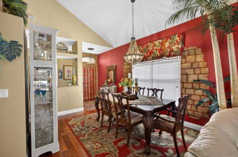 5137 Elpine Way, Riviera Beach FL - photo 9 of 103