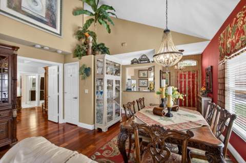 5137 Elpine Way, Riviera Beach FL - photo 10 of 103