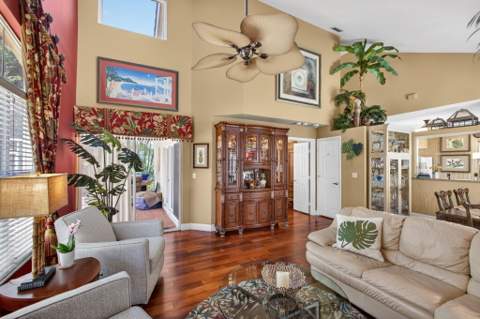 5137 Elpine Way, Riviera Beach FL - photo 16 of 103
