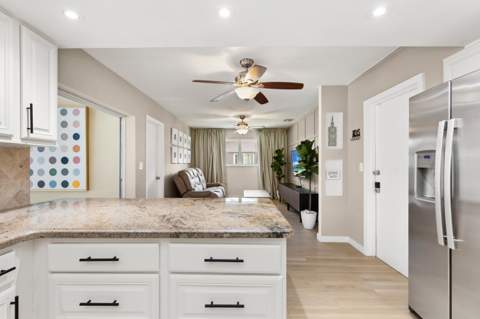 1431 NW 70th Way, Plantation FL - photo 16 of 60