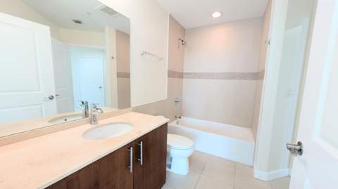 1945 S Ocean Drive #701, Hallandale Beach FL - photo 15 of 24