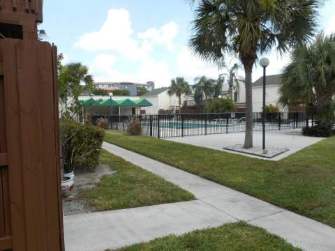 639 Executive Center Drive #O-208, West Palm Beach FL - photo 10 of 12