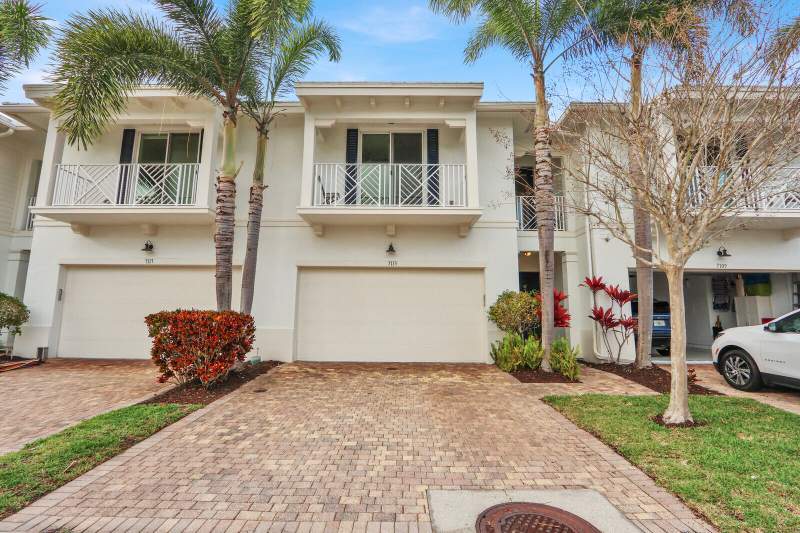 3 bedroom Single Family Residence at 7113 Kensington Court, Southampton, Palm Beach Gardens — photo 2