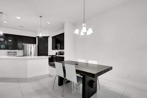 7113 Kensington Court, Palm Beach Gardens FL - photo 13 of 42