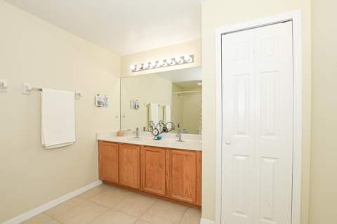 1961 SW Diamond Street, Port St. Lucie FL - photo 13 of 31
