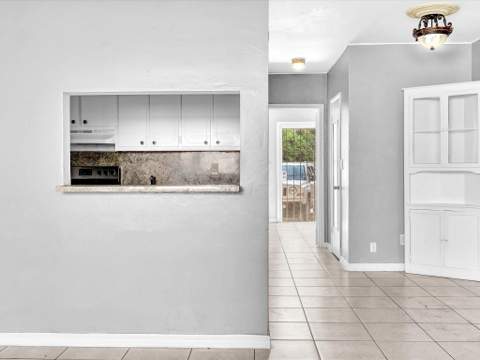 2915 Plunkett Street #5d, Hollywood FL - photo 11 of 46