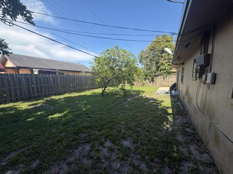 4351 NW 32nd Court, Lauderdale Lakes FL - photo 14 of 28