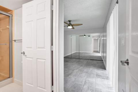 4260 Village Drive #D, Delray Beach FL - photo 18 of 33