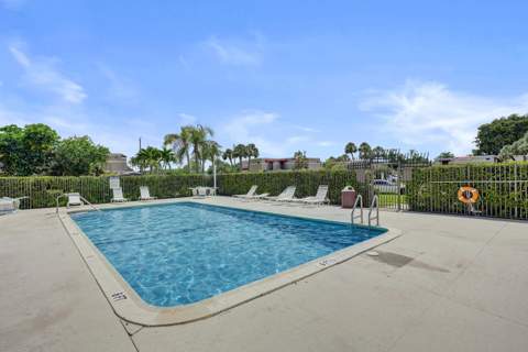 4260 Village Drive #D, Delray Beach FL - photo 22 of 24