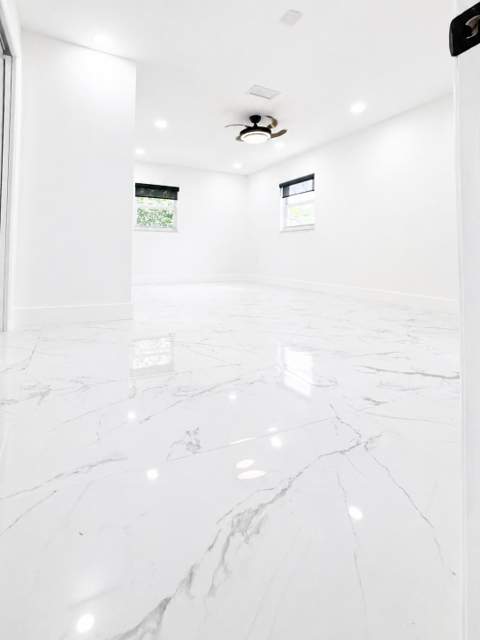 1009 Leisure Lane, Boynton Beach FL - photo 6 of 60