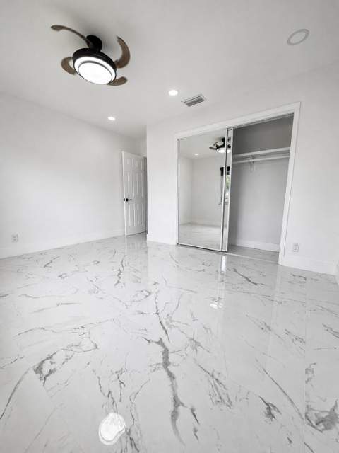 1009 Leisure Lane, Boynton Beach FL - photo 11 of 60