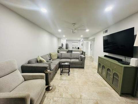 2601 NE 3rd Court #105, Boynton Beach FL - photo 13 of 50