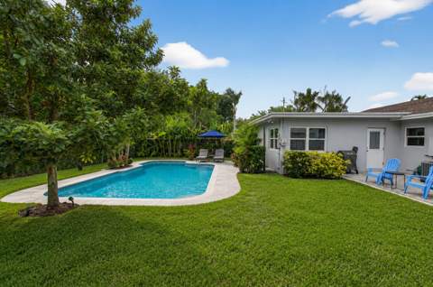 254 NE 22nd Street, Delray Beach FL - photo 24 of 41