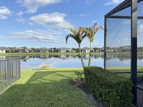 12845 SW Lake Fern Circle, Port St. Lucie FL - photo 8 of 38