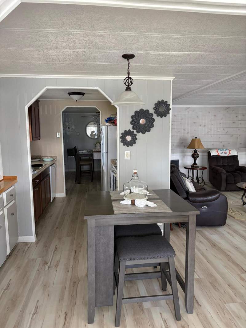 2 bedroom Manufactured Home at 20 Flores Del Way, Spanish Lakes , Fort Pierce — photo 5