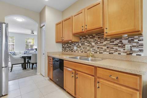2122 SE Grand Drive, Port St. Lucie FL - photo 16 of 38