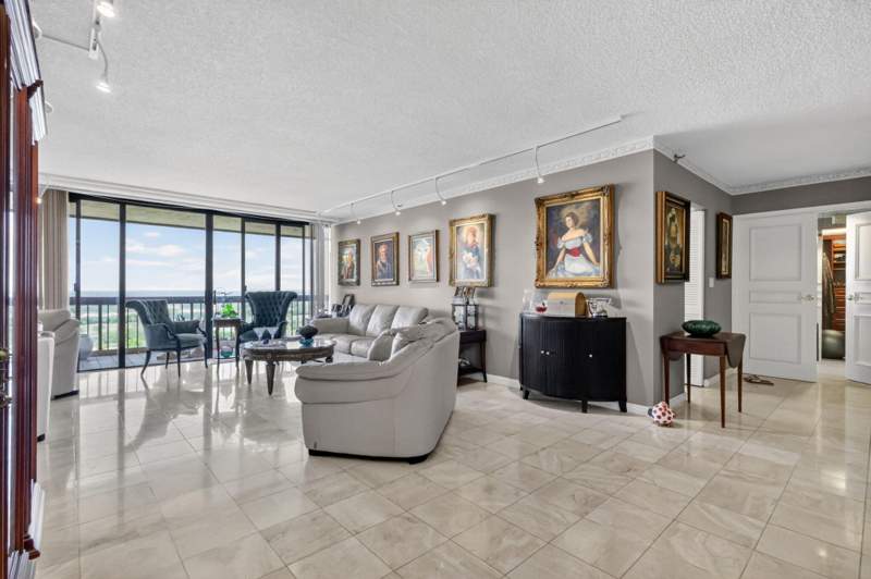2 bedroom Condominium at 1900 Consulate Place #1705, Consulate Condo, West Palm Beach — photo 5