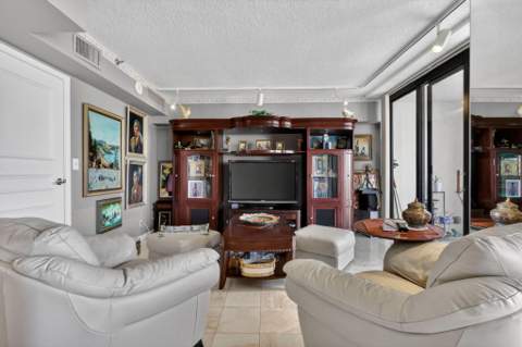 1900 Consulate Place #1705, West Palm Beach FL - photo 10 of 60