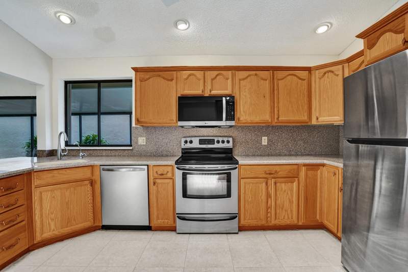 2 bedroom Single Family Residence at 2395 NW 15th Street, Rainberry Bay Sec 9, Delray Beach — photo 5