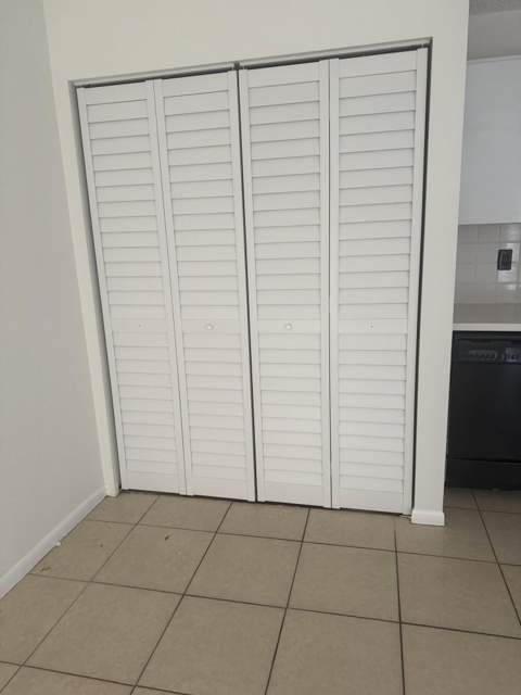 633 Executive Center Drive #L202, West Palm Beach FL - photo 7 of 12