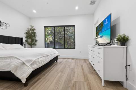 913 NE 15th Street, Fort Lauderdale FL - photo 17 of 46