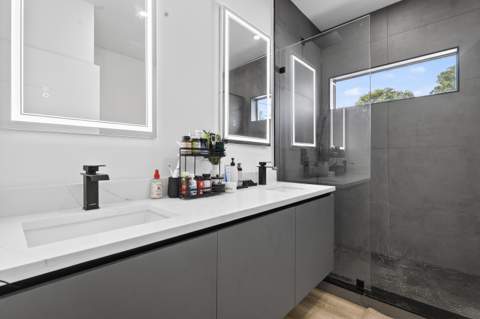 913 NE 15th Street, Fort Lauderdale FL - photo 19 of 46