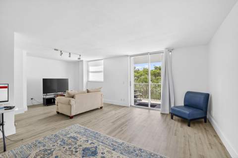 5961 NW 2nd Avenue ##302, Boca Raton FL - photo 12 of 32