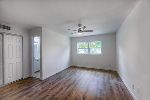 330 NE 26th Avenue #112, Boynton Beach FL - photo 19 of 37
