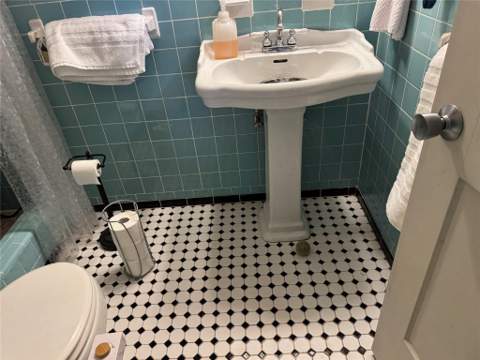 3421 SW 15th Street, Fort Lauderdale FL - photo 19 of 33
