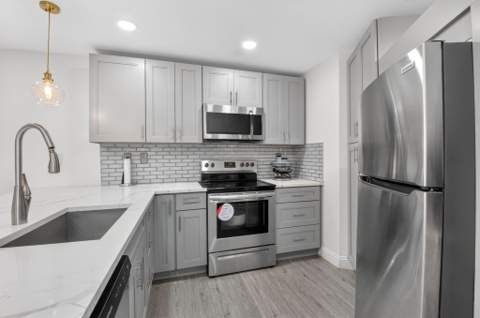 8385 Trent Court #D, Boca Raton FL - photo 13 of 49