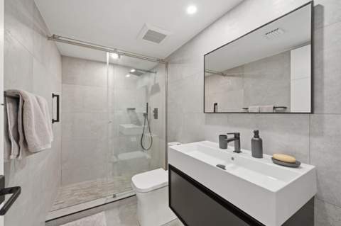 7369 Orangewood Lane, Boca Raton FL - photo 9 of 39