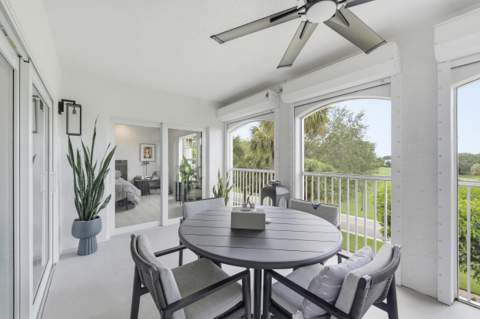 7369 Orangewood Lane, Boca Raton FL - photo 18 of 39