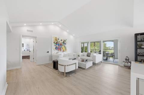 7369 Orangewood Lane, Boca Raton FL - photo 21 of 39