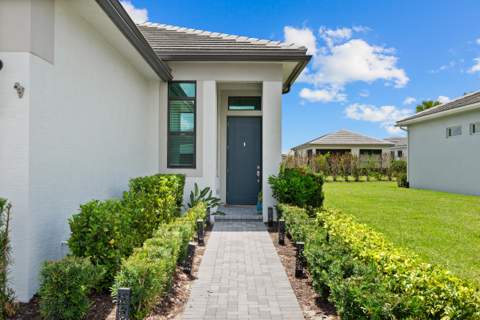9013 SW Vetta Way, Port St. Lucie FL - photo 9 of 31