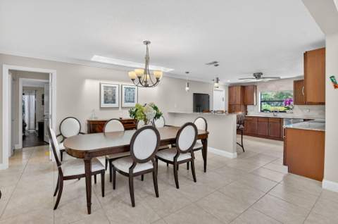 8208 Casa Del Lago #23b, Boca Raton FL - photo 15 of 75