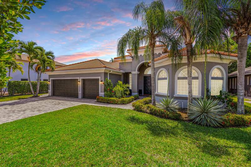 4 bedroom Single Family Residence at 4972 Forest Dale Drive, Countryside Estates, Lake Worth — photo 2