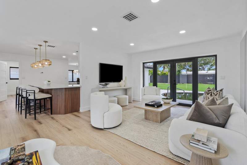 3 bedroom Single Family Residence at 4721 Bayview Drive, Coral Ridge Country Club, Fort Lauderdale — photo 4