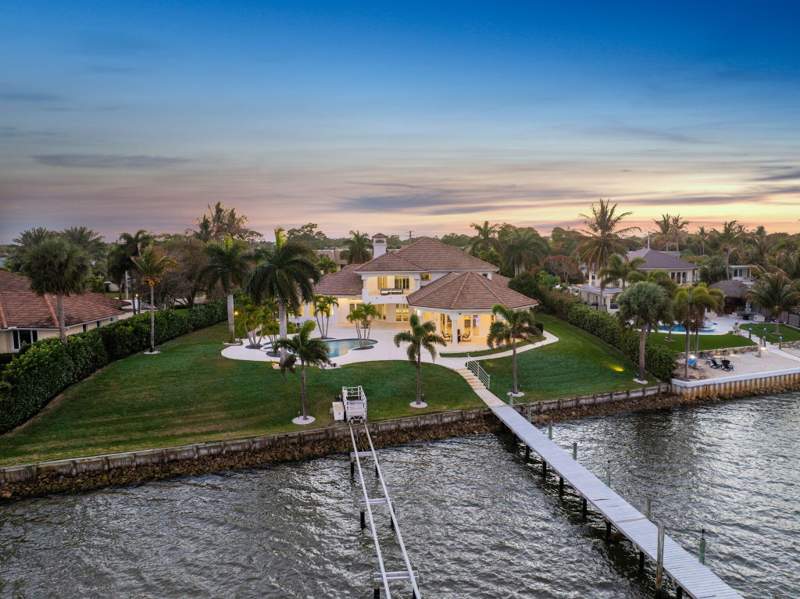 4 bedroom Single Family Residence at 1735 SE St Lucie Boulevard, Riverside, Stuart — photo 3