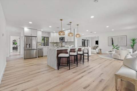 4721 Bayview Drive, Fort Lauderdale FL - photo 8 of 25