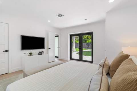 4721 Bayview Drive, Fort Lauderdale FL - photo 16 of 25