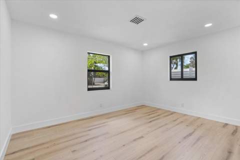 4721 Bayview Drive, Fort Lauderdale FL - photo 19 of 25