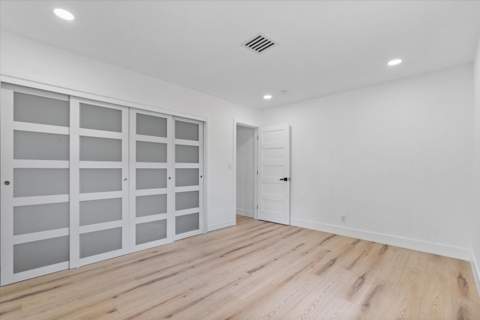 4721 Bayview Drive, Fort Lauderdale FL - photo 21 of 25